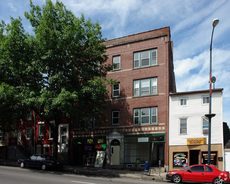 Primary Photo Of 322-324 N 7th St, Allentown Storefront Retail Residential For Lease