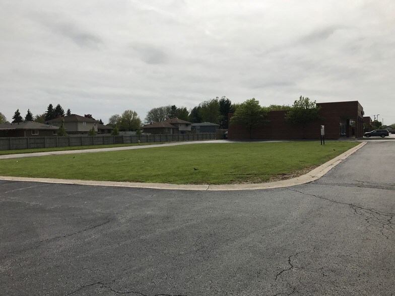 More Photos Of 14328 Pinewood Dr, Orland Park Land For Sale