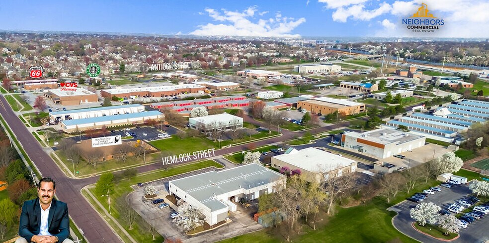 More Photos Of 12635-12651 Hemlock St, Overland Park Showroom For Lease