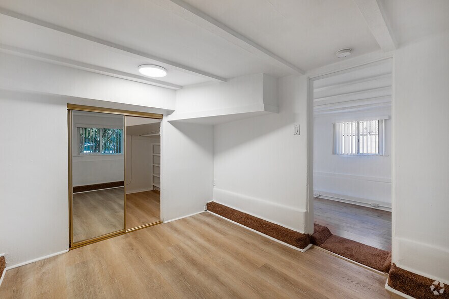 More Photos Of 1260 N Hayworth Ave, West Hollywood Apartments For Sale