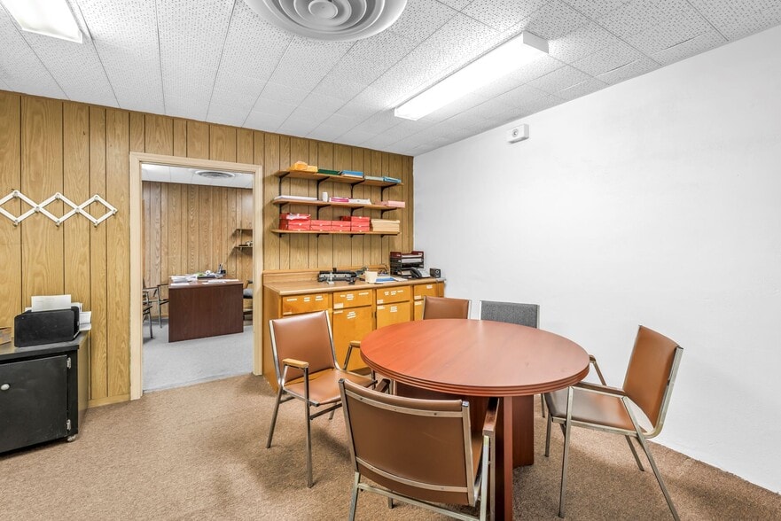 More Photos Of 4740 Wishart Blvd, Tampa Religious Facility For Sale