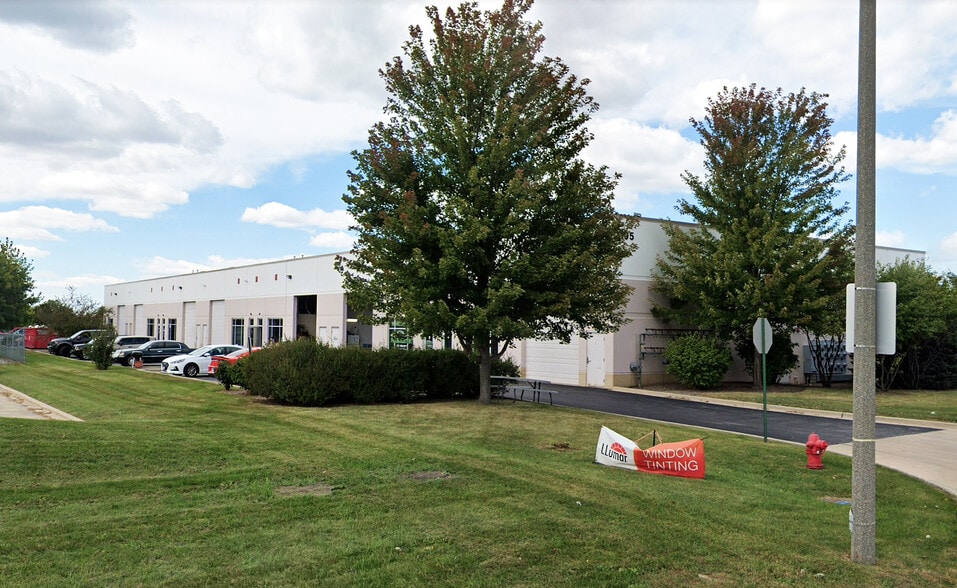 Primary Photo Of 195 Kendall Point Dr, Oswego Manufacturing For Lease