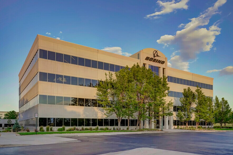 More Photos Of 3800 Lewiston St, Aurora Office For Lease