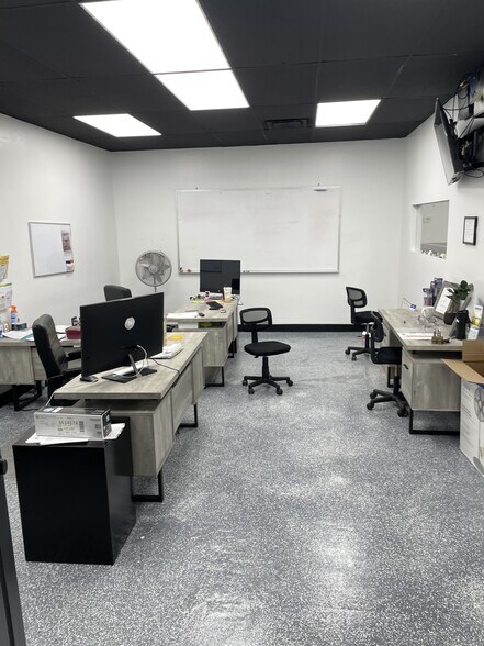 More Photos Of 3810 W Van Buren St, Phoenix Auto Dealership For Sale