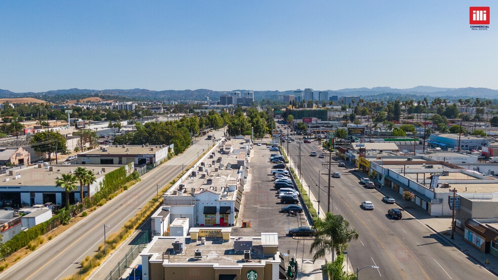 More Photos Of 21355 Sherman Way, Canoga Park Storefront For Lease