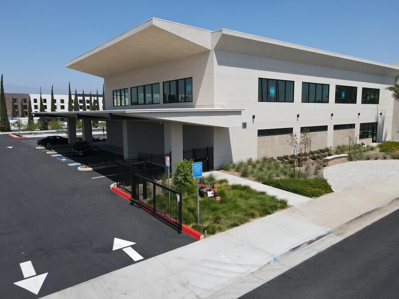 More Photos Of 25258 Redlands Blvd, Loma Linda Healthcare For Lease