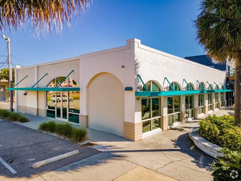 More Photos Of 965 Central Ave, Saint Petersburg Office For Lease