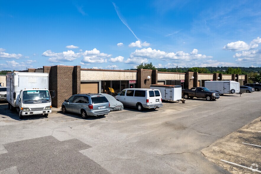 More Photos Of 137 Citation Ct, Birmingham Unknown For Lease