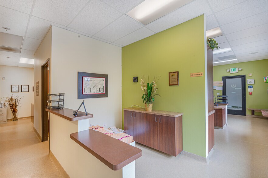 More Photos Of 4863 Old Redwood Hwy, Santa Rosa Office For Sale