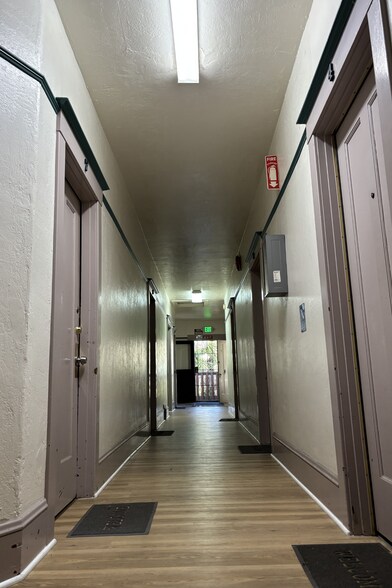 More Photos Of 210 Tunnel Ave, Richmond Apartments For Sale