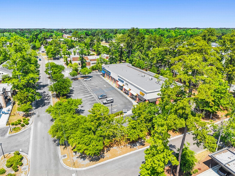 More Photos Of 8465 Dorchester Rd, North Charleston Department Store For Sale