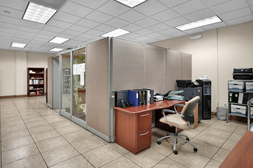 More Photos Of 12601 NW 115th Ave, Medley Warehouse For Sale