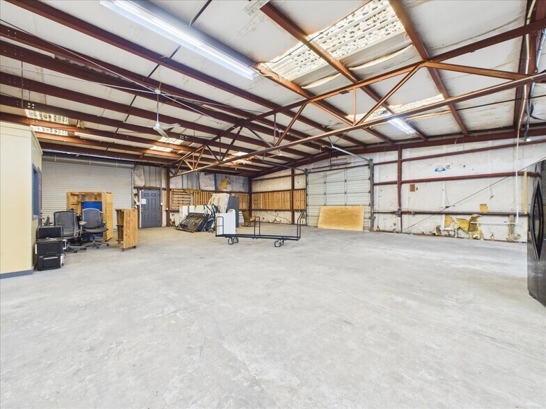 More Photos Of 607 Palm Ave, Palatka Flex For Sale