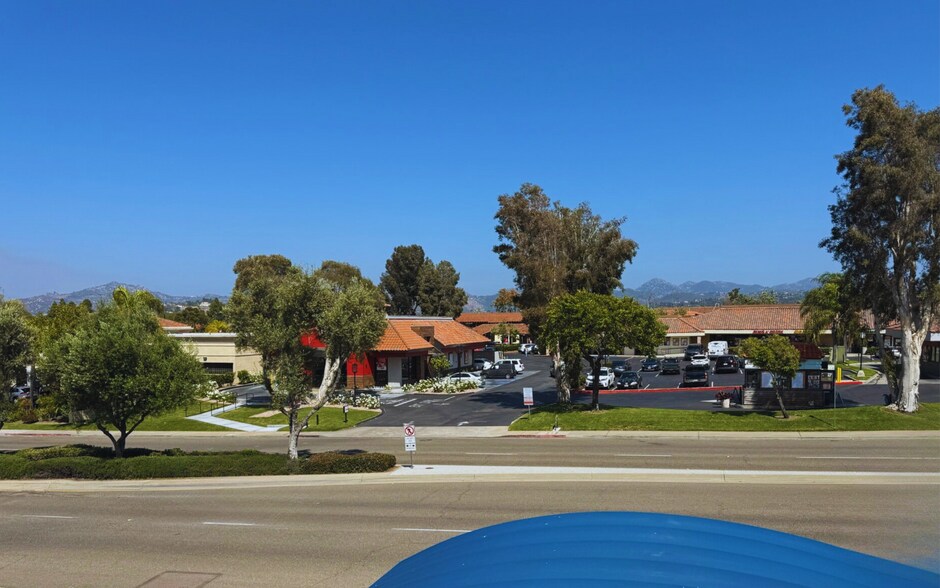 More Photos Of 16766 Bernardo Center Dr, San Diego Medical For Sale