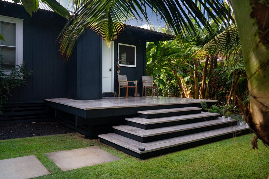 More Photos Of 33 Hana Hwy, Paia Apartments For Sale