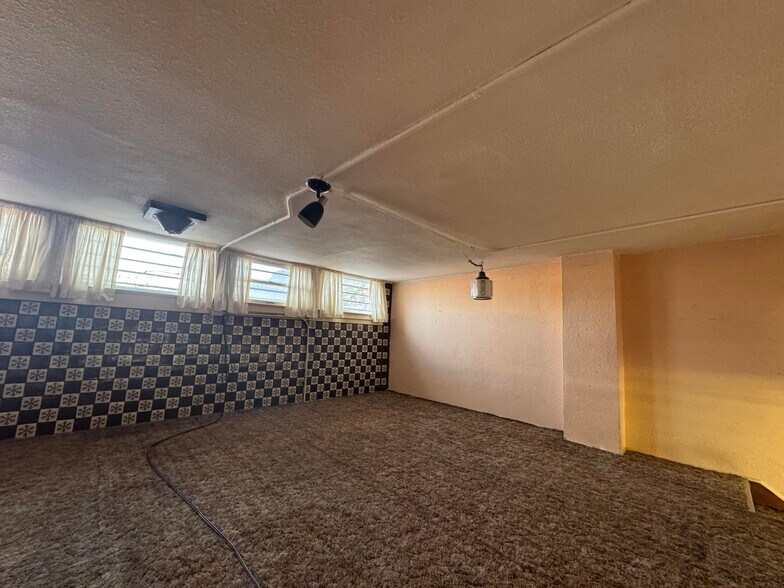 More Photos Of 518 Main St, Walsenburg Storefront Retail Residential For Sale