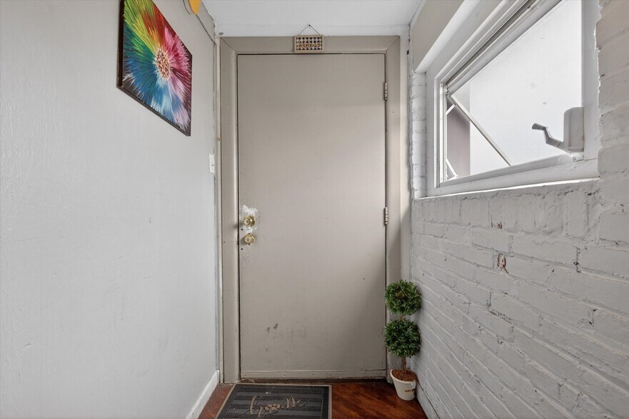 More Photos Of 22 N State St, York Multifamily For Sale