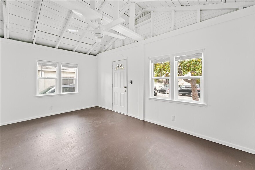 More Photos Of 1222 Corona St, Hermosa Beach Apartments For Sale