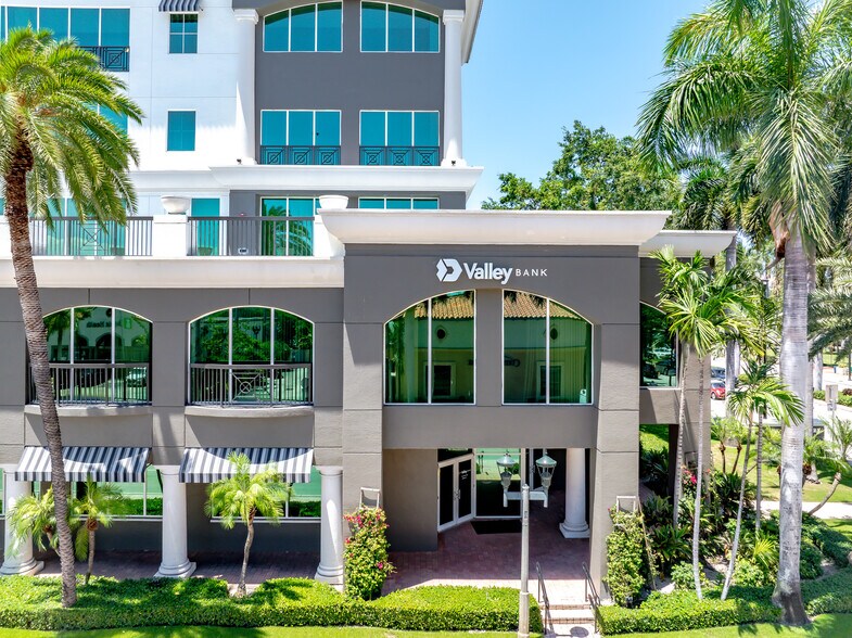 Primary Photo Of 1 N Federal Hwy, Boca Raton Office For Lease
