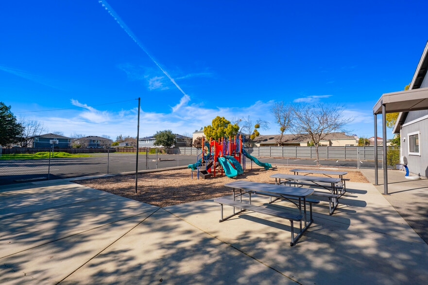 More Photos Of 1363 Fulton Rd, Santa Rosa Religious Facility For Sale