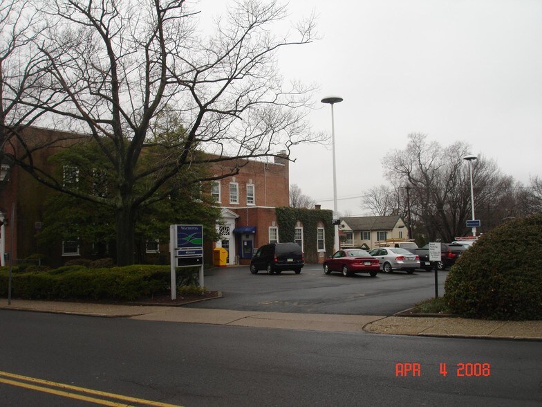 More Photos Of 118 W Wood St, Doylestown Office For Lease