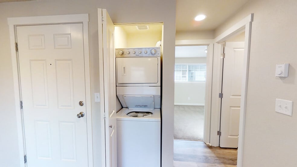 More Photos Of 2301 S 74th St, Tacoma Multifamily For Sale