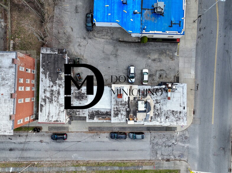 More Photos Of 85 Main St, Poughkeepsie Bar For Sale