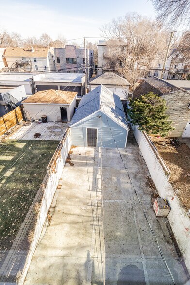 More Photos Of 6129 N Ravenswood Ave, Chicago Multifamily For Sale