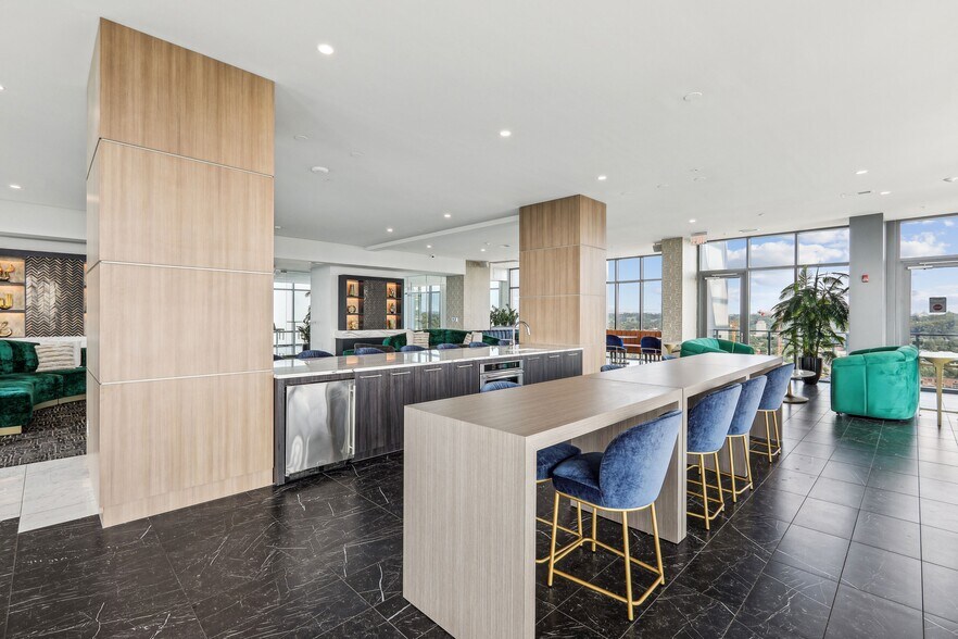 More Photos Of 3110 Mount Vernon Ave, Alexandria Apartments For Lease