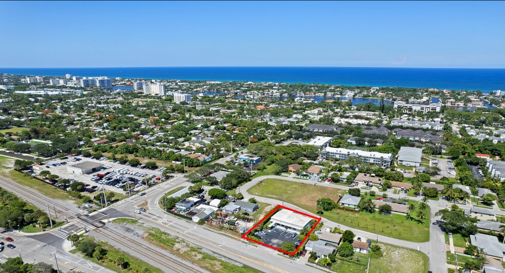 More Photos Of 1025 S Dixie Hwy, Delray Beach Light Manufacturing For Lease