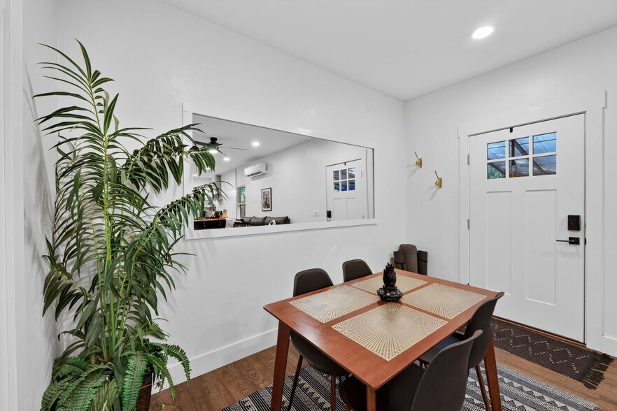 More Photos Of 219 Persifer St, Folsom Specialty For Sale