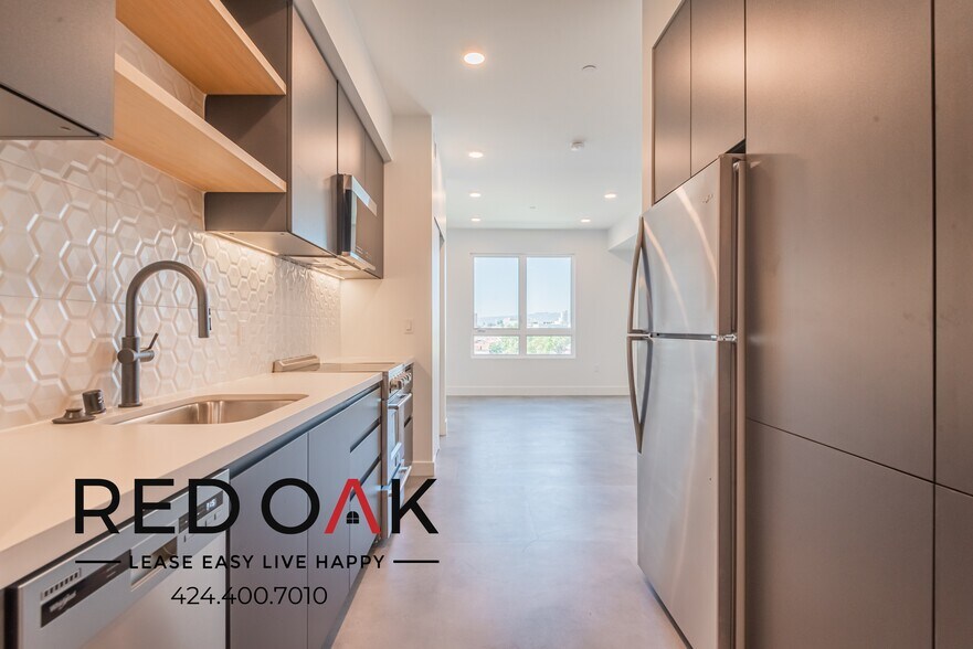 More Photos Of 3450 W 43rd St, Los Angeles Apartments For Lease
