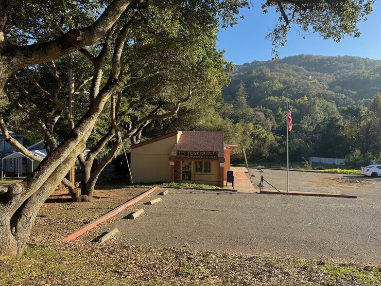 More Photos Of 21300 Almaden Rd, San Jose General Retail For Sale