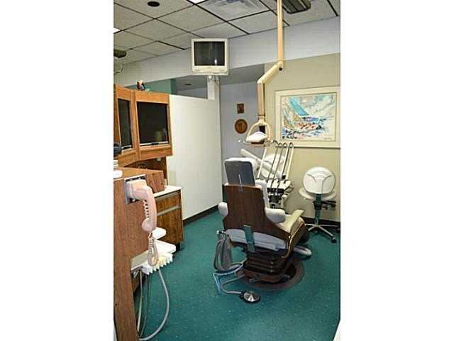 More Photos Of 2375 N Thompkins Ave, Bethany Medical For Sale