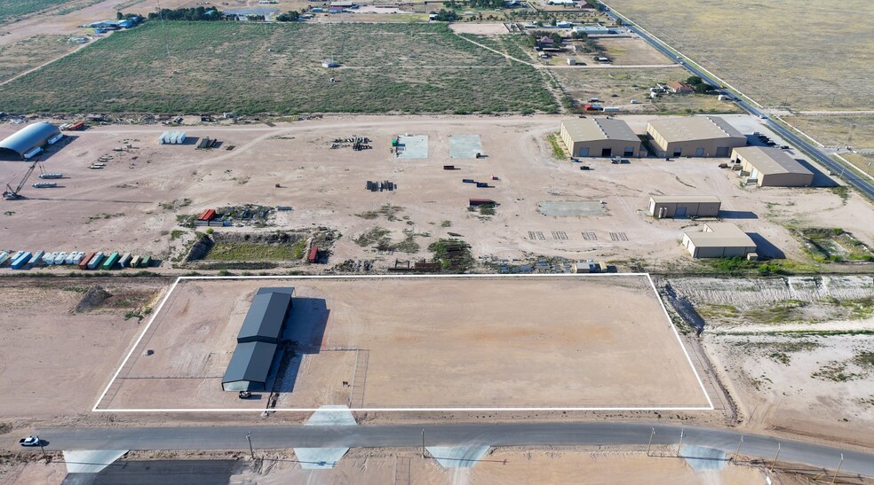 More Photos Of 4020 County 48 Rd, Midland Warehouse For Lease