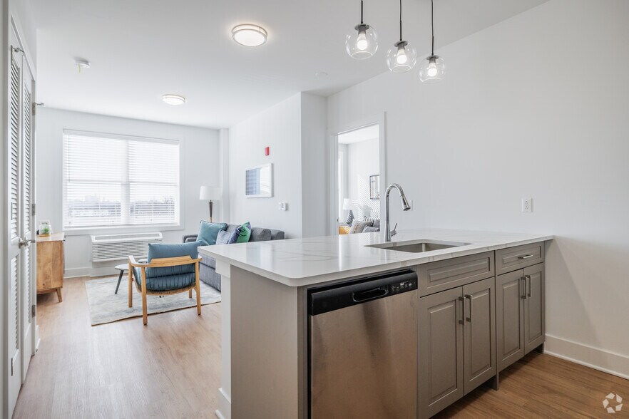 More Photos Of 110 Bergen Tpke, Little Ferry Apartments For Lease