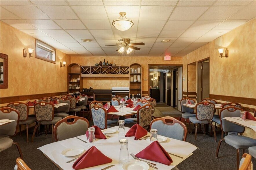 More Photos Of 1157 N Main St, Elmira Restaurant For Sale