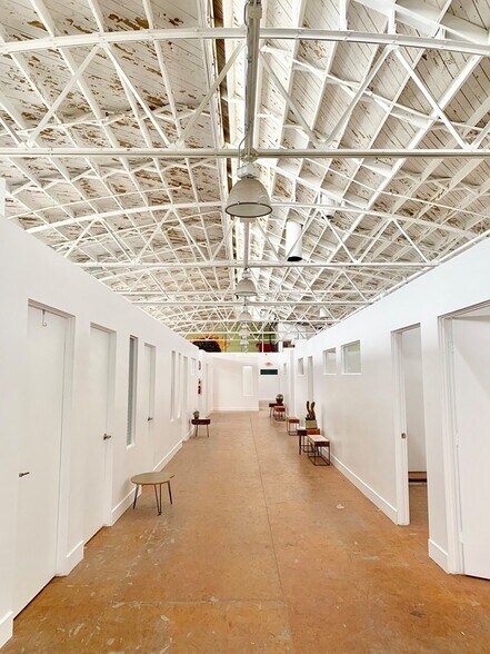 More Photos Of 2001-2031 Commercial St, San Diego Manufacturing For Lease