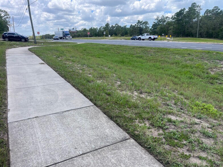 More Photos Of 8176 Commercial Way, Brooksville Land For Sale