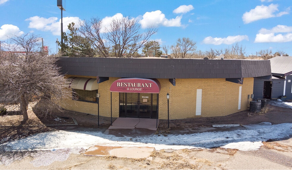 More Photos Of 700 Colorado Ave, Stratton Hotel For Sale