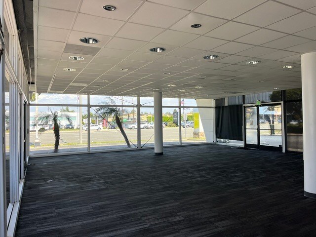 More Photos Of 20505-20555 Hawthorne Blvd, Torrance Land For Lease