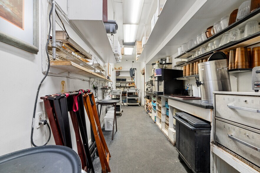 More Photos Of 4412 Hwy 377, Brownwood Restaurant For Sale