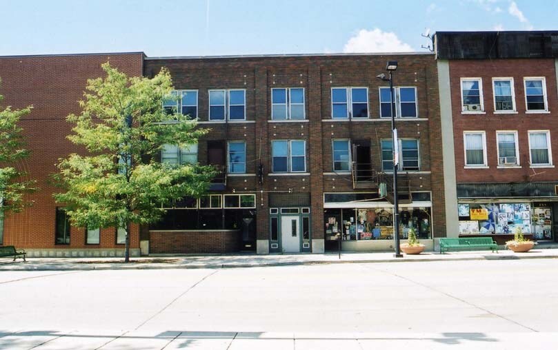Primary Photo Of 231-233 N Broadway, Green Bay Storefront Retail Residential For Sale