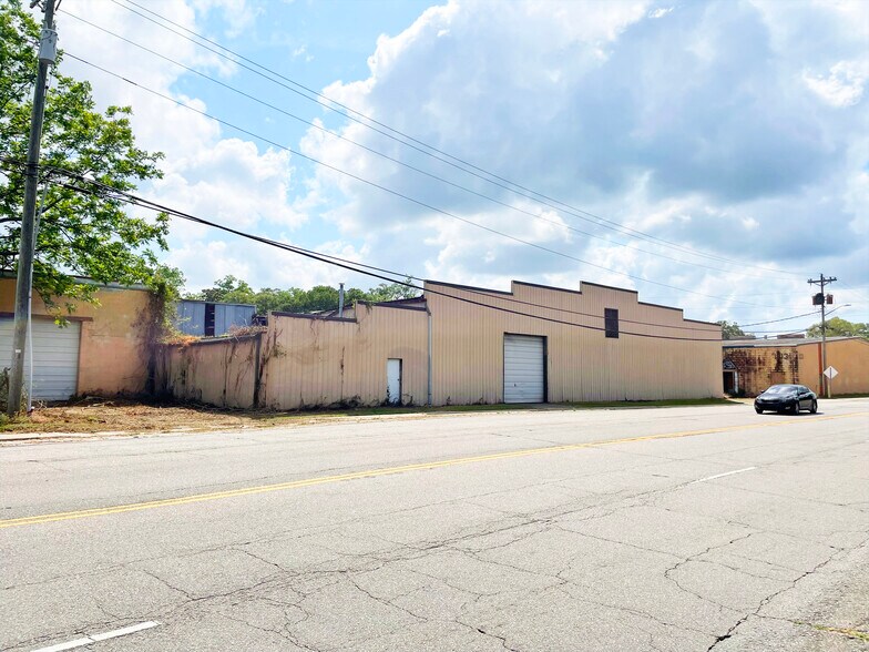 More Photos Of 180 Broughton St, Orangeburg Industrial For Sale