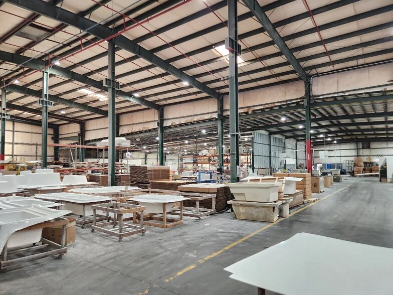 More Photos Of 10700 John Price Rd, Charlotte Warehouse For Lease
