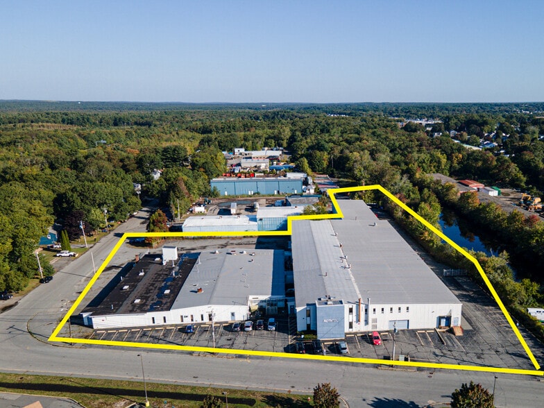 More Photos Of 699 Tarkiln Hill Rd, New Bedford Distribution For Sale