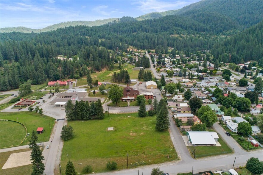 More Photos Of 99 Sather Field Rd, Silverton Lodge Meeting Hall For Sale