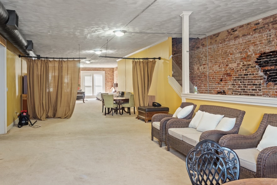 More Photos Of 312 S Main St, Jonesboro Loft Creative Space For Sale