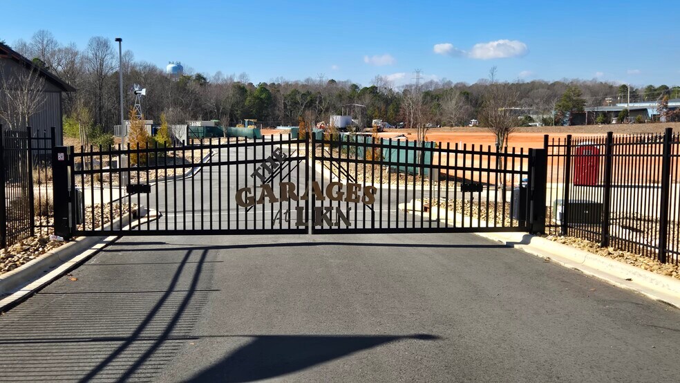 More Photos Of 144 McCrary Rd, Mooresville Flex For Sale