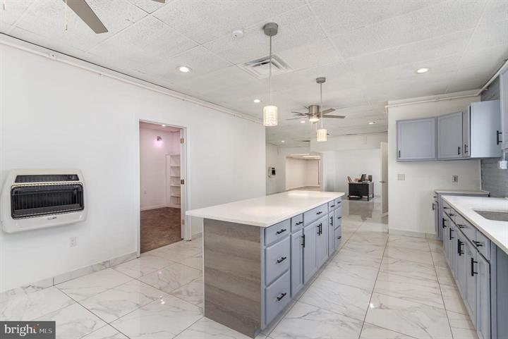 More Photos Of 1880 W Market St, York Storefront Retail Office For Sale